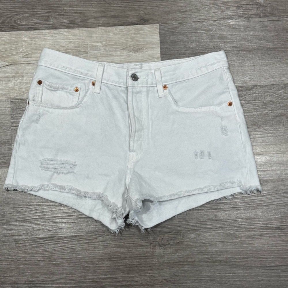 Levi’s 501 White Denim Shorts – Size 30 - Picture 1 of 11